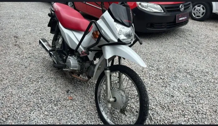 Moto a venda