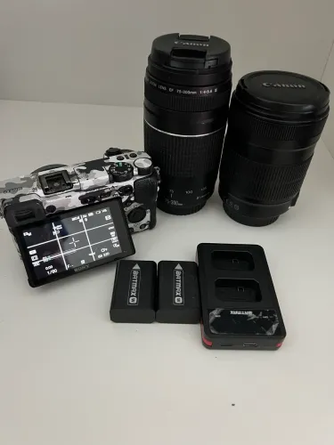 Kit - Câmera Sony a6500 + 2 lentes + bateria e cartão de