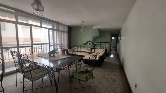 Cobertura a venda em Icaraí