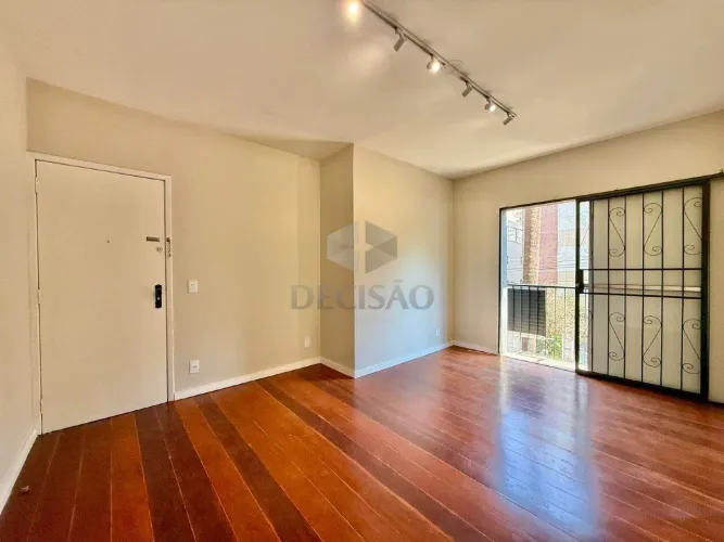 Apartamento 3 Quartos para aluguel, 3 quartos, 1 suíte, 2 vagas, Cruzeiro - Belo Horizonte
