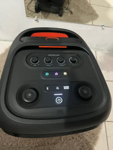 Caixa JBL Patybox Stage 320