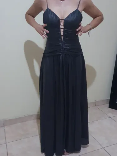 Vestido de festa , veste lindamente , ideal para formatura , casamento e debutantes,.