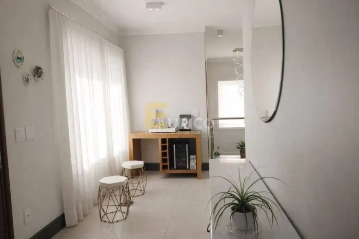 Casa em condomínio à venda no Condomínio Moinho de Vento em Valinhos/SP