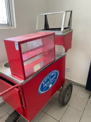 VENDO CARROÇA DE ESPETINHO E CACHORRO-QUENTE