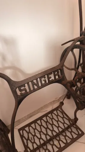 Pé máquina de costura singer