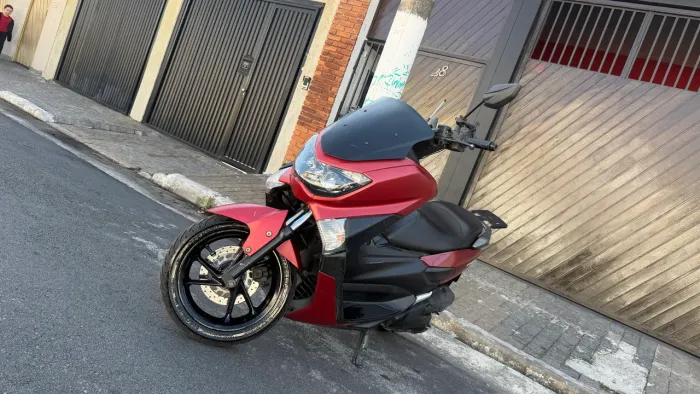 Nmax 160 único dono 