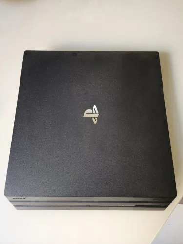PS4 Pro 1TB - Uncharted Edition 