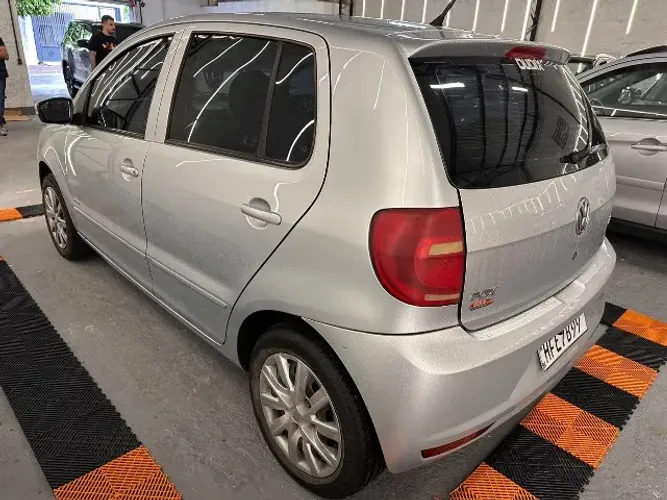 Volkswagen Fox 1.6 MI I Motion Total Flex 8V 5P 2012