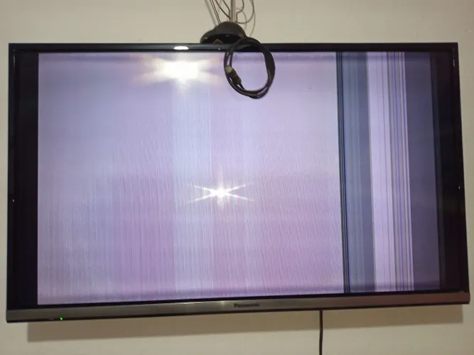 Vendo tv Panasonico 32 polegadas.