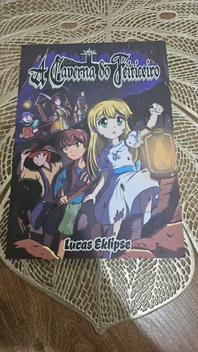 A Caverna do Feiticeiro - Mangá Brasileiro - Volume Único 