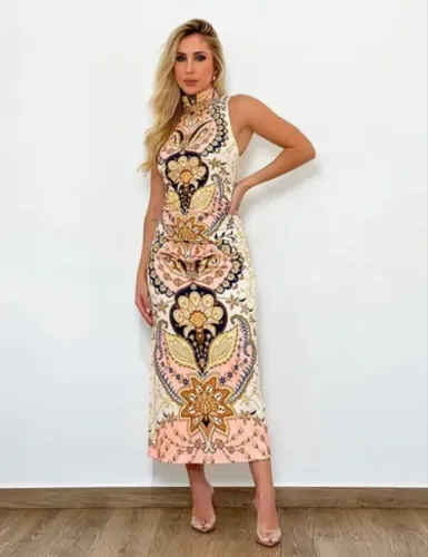 Vestido midi Farm tamanho M