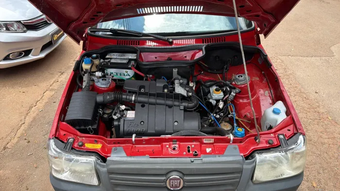 Fiat Uno Mille Celeb. WAY Econ. 1.0 F.flex 4P 2011