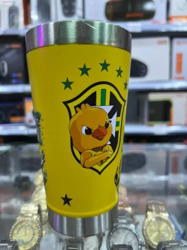 Copo personalizado da seleção brasileira