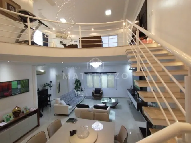 Casa em condomínio à venda com 2 suítes, no Roland I em Limeira/SP.