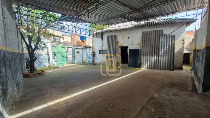 Terreno à venda com ponto comercial e galpão, 350 m² por R$ 649.000 - Brasilândia - São Pa