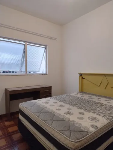 Vaga feminina na melhor do centro de vitória da Conquista
