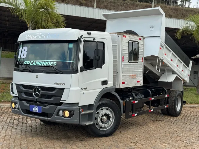 CAMINHÃO MB 1719 ATEGO COM MÓDOLO E CAÇAMBA DE ABRI A LATERAL EXTRA!!!