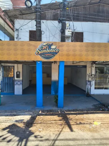 Ponto comercial com ótima localização