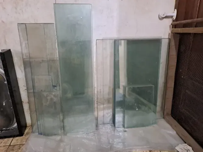LOTE - Vidro Vitrine LOJA
