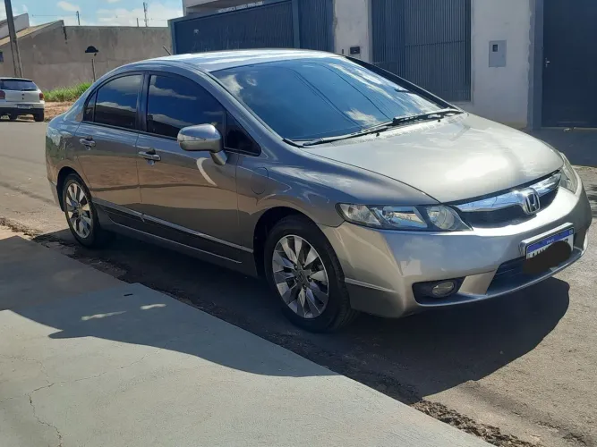 Honda Civic Sed. Lxl/ LXL SE 1.8 Flex 16V Aut. 2011