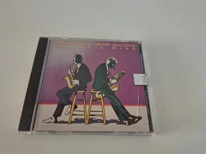 CD Paul Desmond - Gerry Mulligan - Two Of A Mind - Blue Bird - BMG Arila - Ind. Brasleira