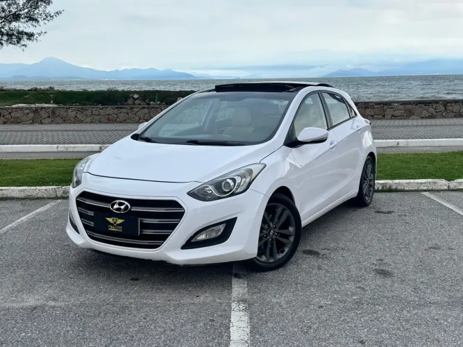 Hyundai I30 1.8 16V Aut. 5P 2016