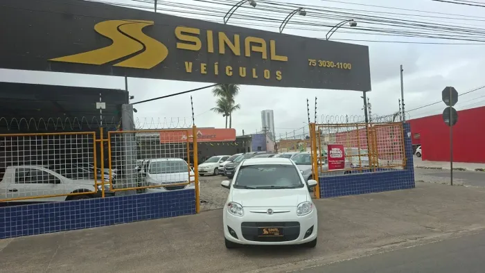 Fiat Palio Attractive 1.0 EVO Fire Flex 8V 5P 2014