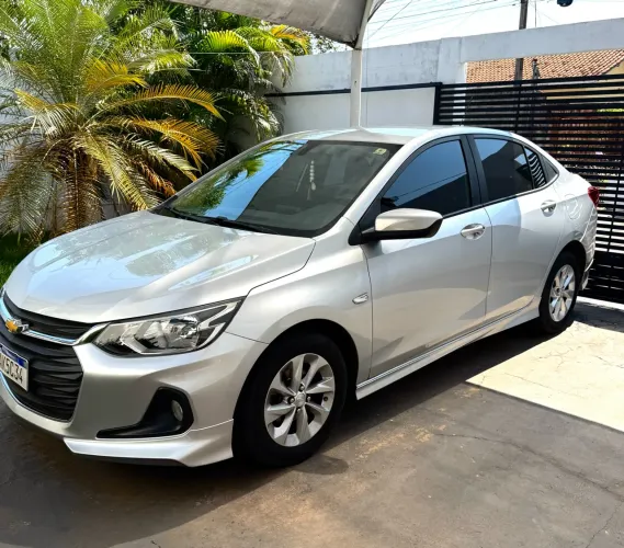 Chevrolet Onix Plus LT 1.0 12V TB Flex Aut. 4P 2020