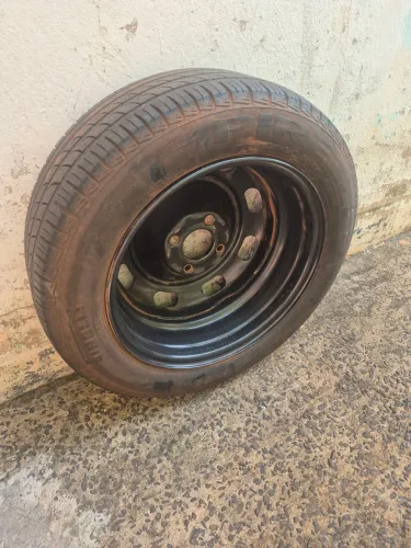 Pneu pirelli 185/60/15