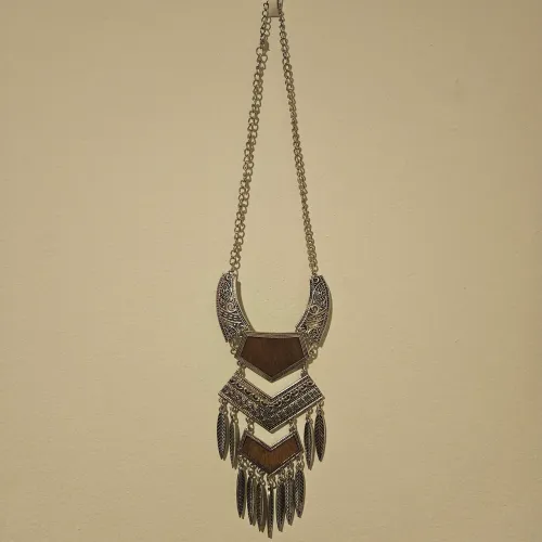 Maxi Colar Boho Chic Étnico Tribal Longo Marrom com Madeira 
