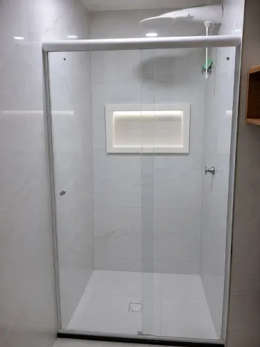 BOX DE BANHEIRO - 1,83mt X 90cm