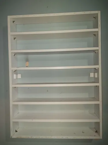 VENDO OU TROCO Expositor de Itens MDF (PREÇO NEGOCIÁVEL);
