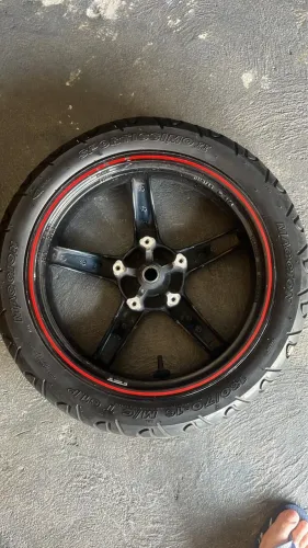 Roda dianteira 