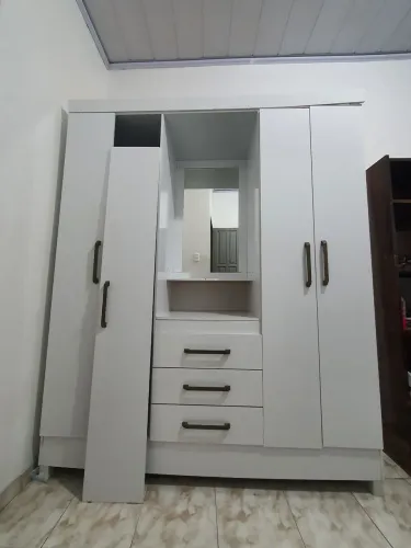 Guarda roupa