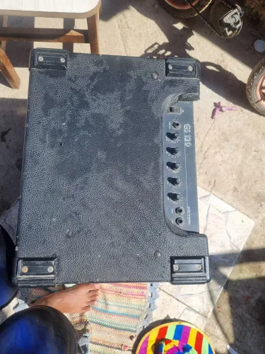 Caixa de som guitar amplifier Staner Gs 120 pegando em bom estado mais interesse no chat