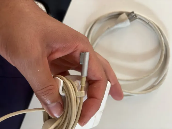 Fonte Apple MacBook Pro 60w MagSafe 1