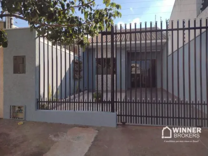 Casa com 2 dormitórios à venda, 57 m² por R$ 240.000,00 - Ouro Verde III - Sarandi/PR