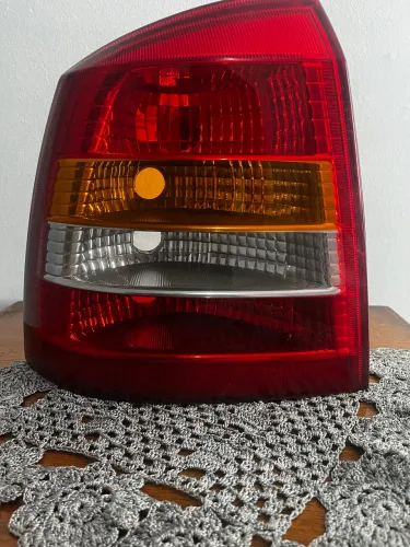 Lanterna Astra Hatch - L/E Tricolor