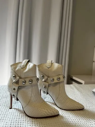 Bota Schutz