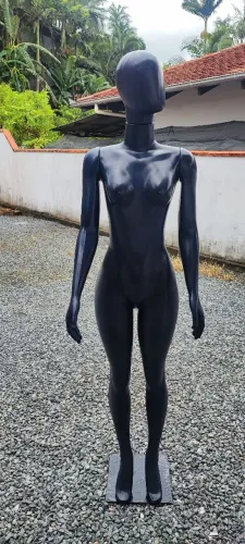 Manequim feminino 