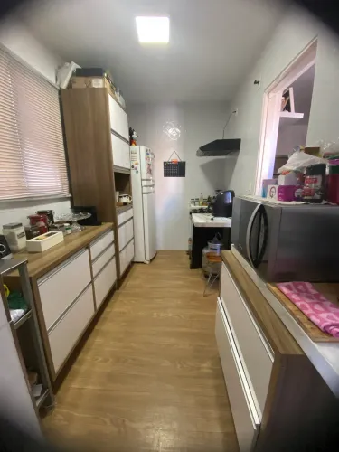 ? Apartamento reformado + condomínio completo + localização = oportunidade para morar bem!