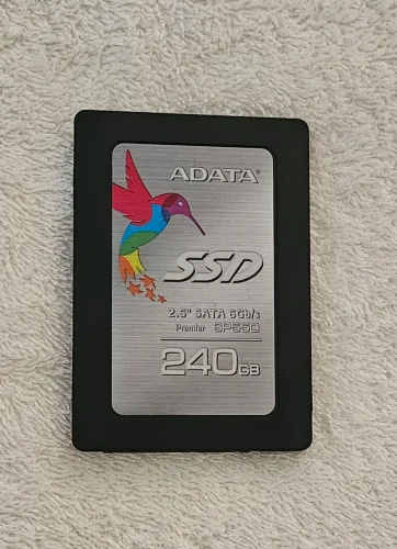 Ssd Adata de 240GB <br>Obs. Saudável em todos os testes <br>Valor: 210,00