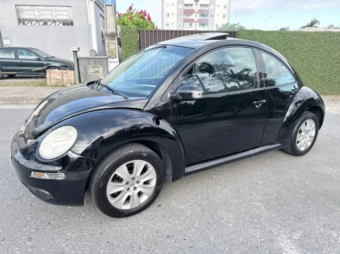 Volkswagen New Beetle 2.0 MI Mec./aut. 2008