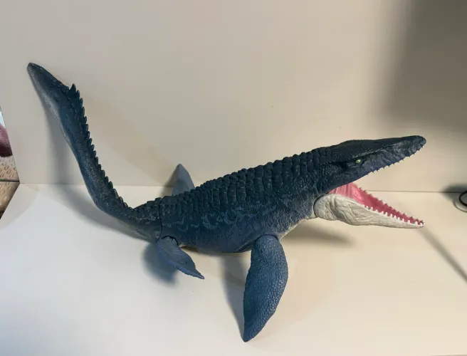 Mosassauros Jurassic World 74 cm
