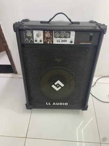 Caixa amplificadora LL200