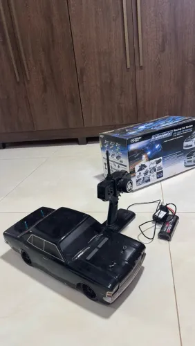 Carrinho de Controle Remoto