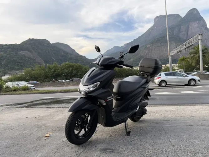 Yamaha Fluo 125 abs 2025