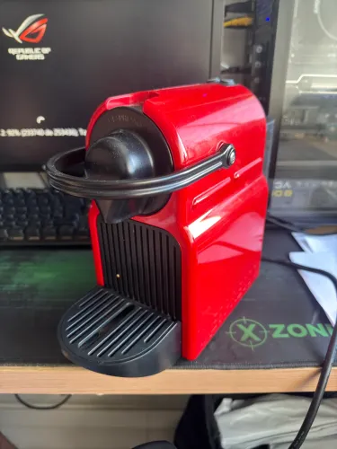 Cafeteira Nespresso Inissia