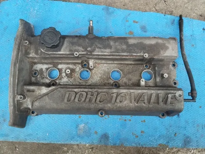 Tampa de válvulas cabeçote J6 2.0 16v