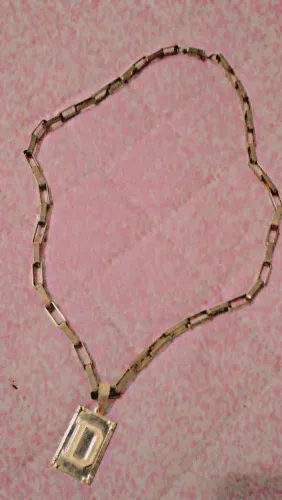 Vendo cordão Rommanel trabalhado lindo top
